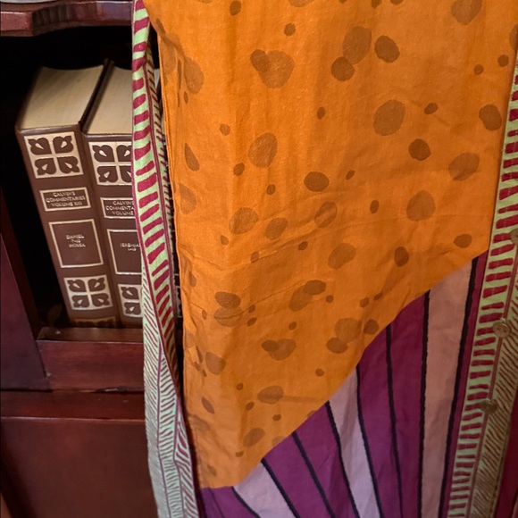 Women’s Orange Patterned Midi Dress - Picture 3 of 7